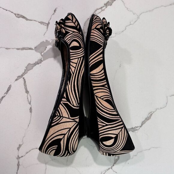 Anne Klein | Nifty Women’s Peep Toe Flats Black Tan Pattern 7.5M - Picture 9 of 10